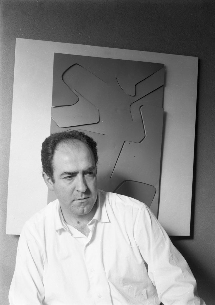 Nestor Basterretxea-talleres familias-Irun